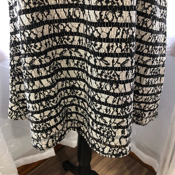 🎄Suzy Shier black  and white dress, knee length SZ L - Picture 4 of 9